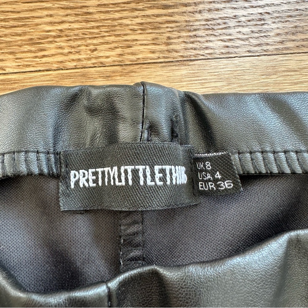 PrettyLittleThing Black Faux Leather High Waisted Leggings size 4 small - Picture 2 of 3